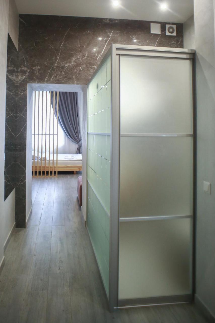 Leogrand Apartment On Drohobycha 4 Lviv Exterior foto