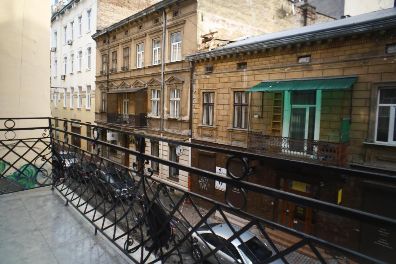 Leogrand Apartment On Drohobycha 4 Lviv Exterior foto