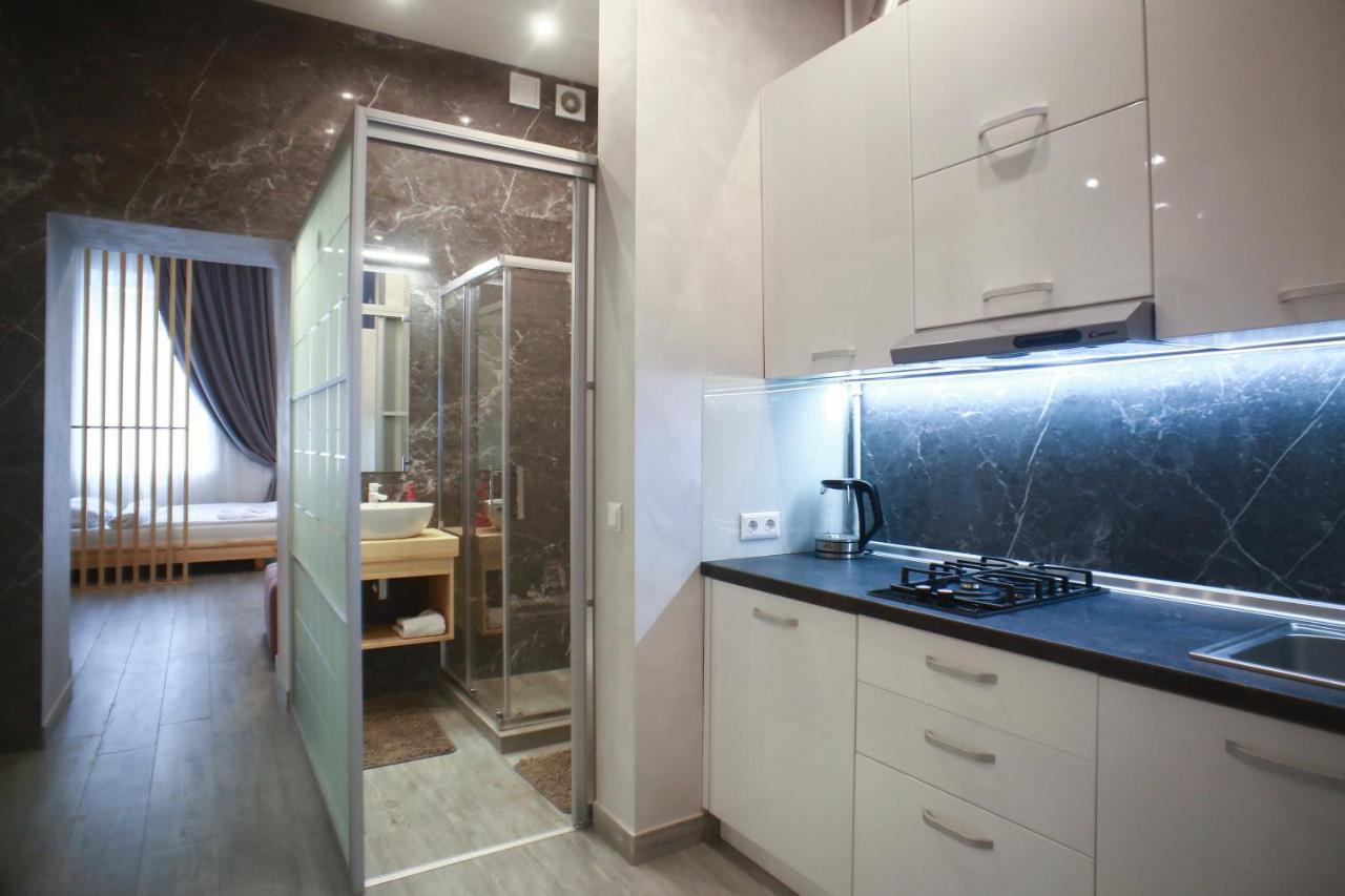 Leogrand Apartment On Drohobycha 4 Lviv Exterior foto